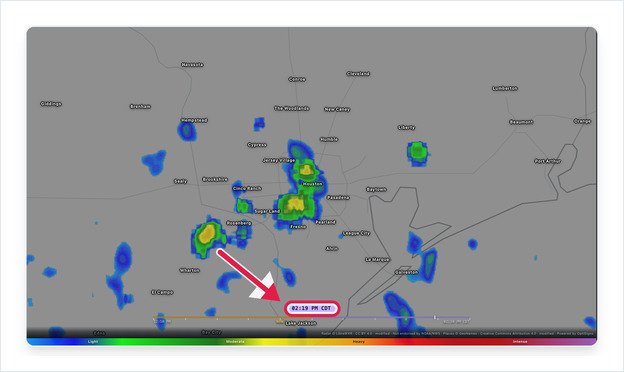 Radar preview map of the Houston area with the time stamp highlighted, above the timeline and colour legend